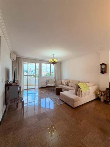 Apartamento no Centro em Jaragua do Sul / SC
