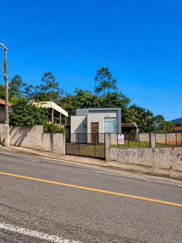 Casa Residencial no Jaragua 99 em Jaragua do Sul / SC