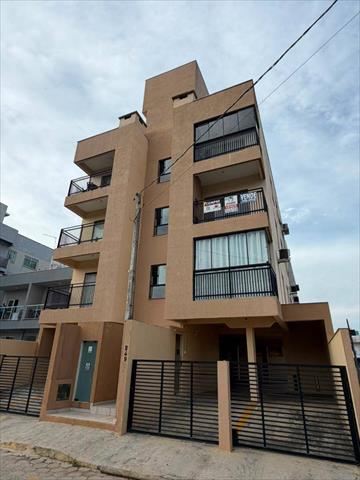 Apartamento no Itacolomi em Picarras / SC