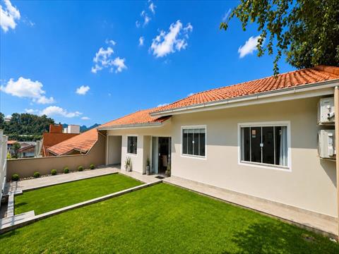 Casa Residencial no Chico de Paula em Jaragua do Sul / SC