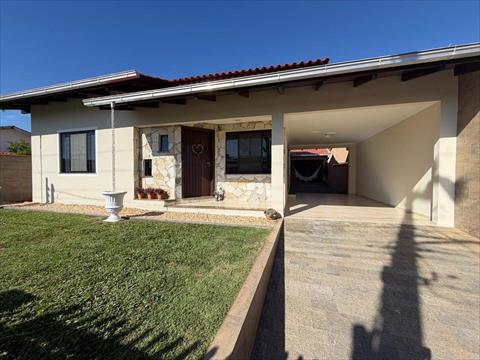 Casa Residencial no Tifa Martins em Jaragua do Sul / SC