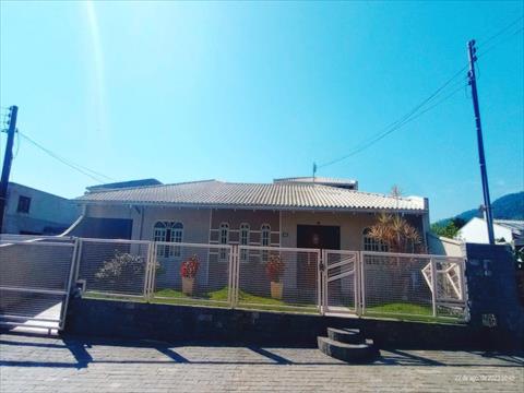 Casa Residencial no Ilha da Figueira em Jaragua do Sul / SC