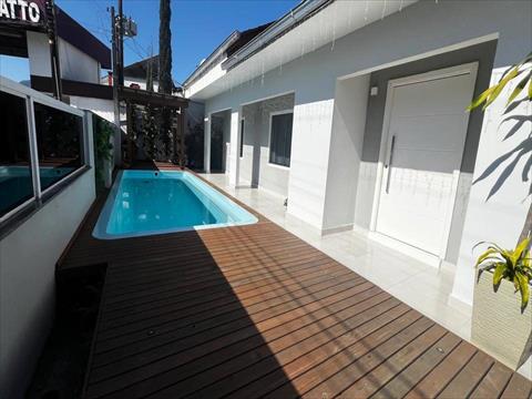 Casa Residencial no Centro em Jaragua do Sul / SC
