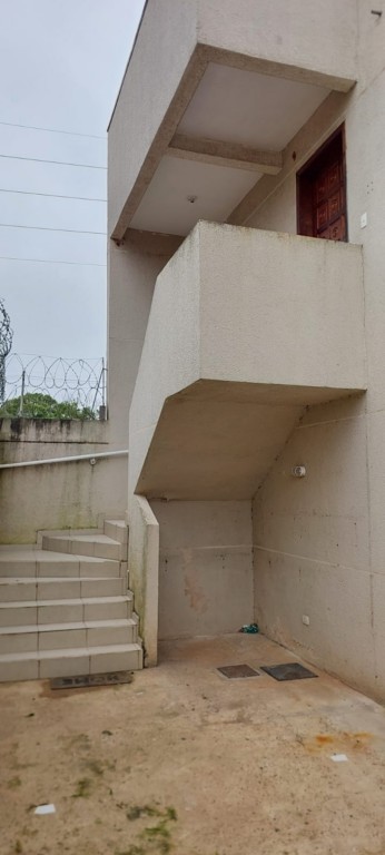 Apartamento para locacao no Eucaliptos em Fazenda Rio Grande com 50m² por R$ 1.390,00