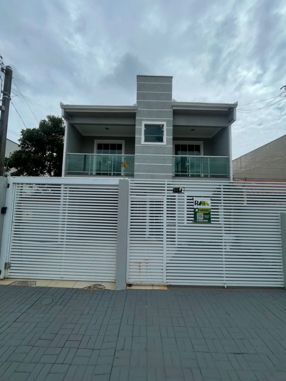 Sobrado para locacao no Santa Terezinha em Fazenda Rio Grande com 240m² por R$ 4.444,44