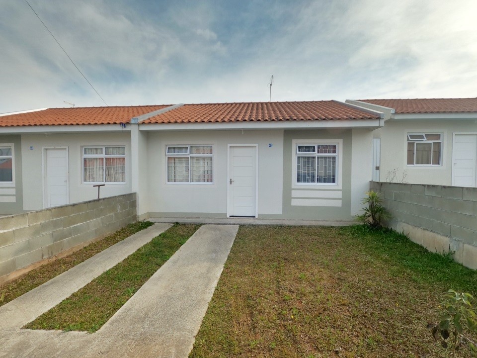 Casa Residencial para locacao no Estados em Fazenda Rio Grande com 42,25m² por R$ 1.333,33