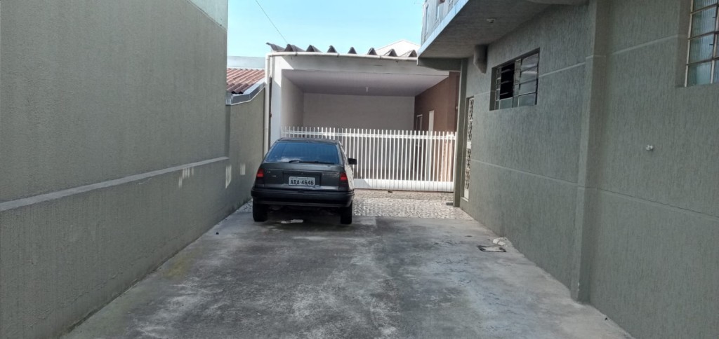 Casa Residencial para locacao no Eucaliptos em Fazenda Rio Grande com 100m² por R$ 1.333,33