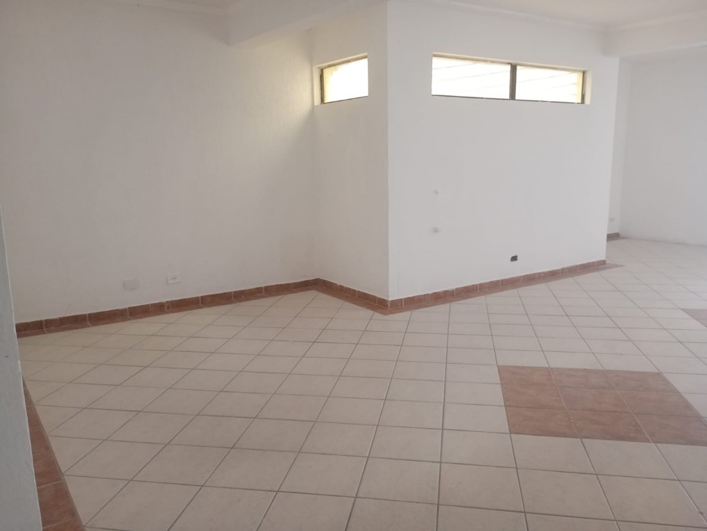 Cjto Comercial_sala para locacao no Eucaliptos em Fazenda Rio Grande com 80m² por R$ 2.777,77