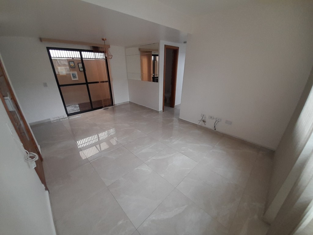 Sobrado para locacao no Pioneiros em Fazenda Rio Grande com 150m² por R$ 3.555,55