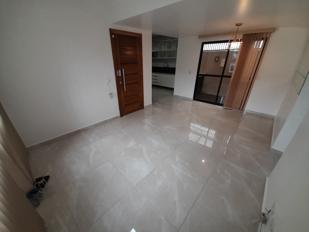Sobrado para locacao no Pioneiros em Fazenda Rio Grande com 150m² por R$ 3.555,55