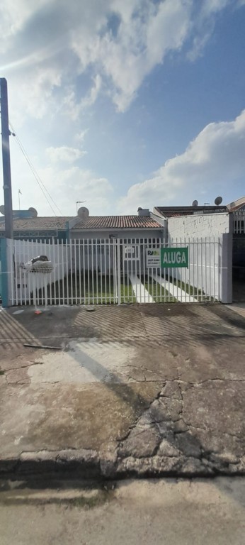 Casa Residencial para locacao no Gralha Azul em Fazenda Rio Grande com 60m² por R$ 1.666,66