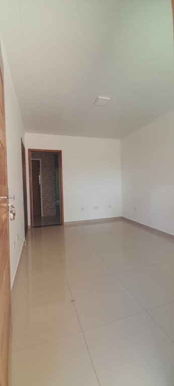 Casa Residencial para locacao no Eucaliptos em Fazenda Rio Grande com 50m² por R$ 1.450,00