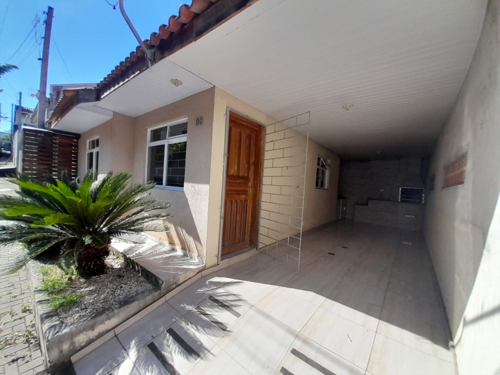 Casa Residencial para locacao no Estados em Fazenda Rio Grande com 42m² por R$ 1.333,33