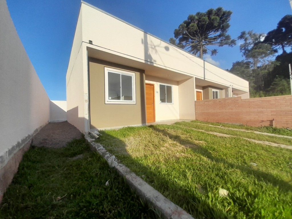 Casa Residencial para locacao no Estados em Fazenda Rio Grande com 42m² por R$ 1.333,33