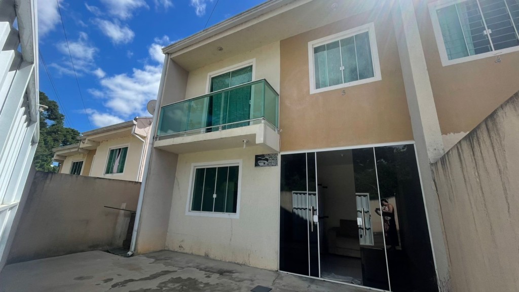 Sobrado para locacao no Gralha Azul em Fazenda Rio Grande com 70m² por R$ 1.444,44