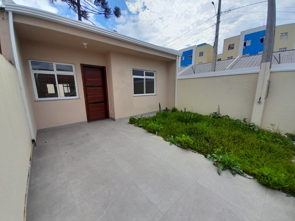 Casa Residencial para locacao no Estados em Fazenda Rio Grande com 42m² por R$ 1.333,33