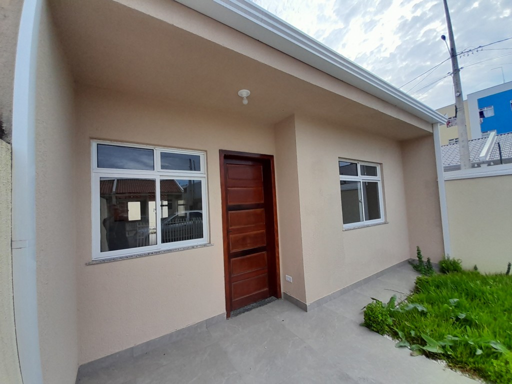 Casa Residencial para locacao no Estados em Fazenda Rio Grande com 42m² por R$ 1.333,33
