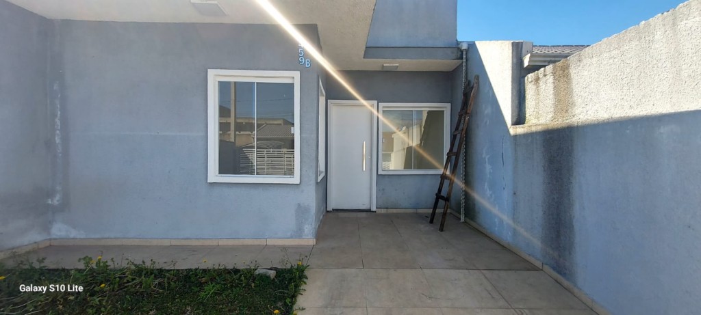 Casa Residencial para locacao no Eucaliptos em Fazenda Rio Grande com 60m² por R$ 1.666,66