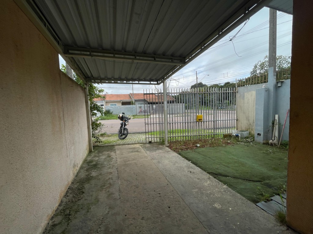 Casa Residencial para locacao no Campo de Santana em Curitiba com 36m² por R$ 1.888,88