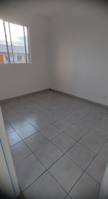 Casa Residencial para locacao no Estados em Fazenda Rio Grande com 42m² por R$ 1.666,66