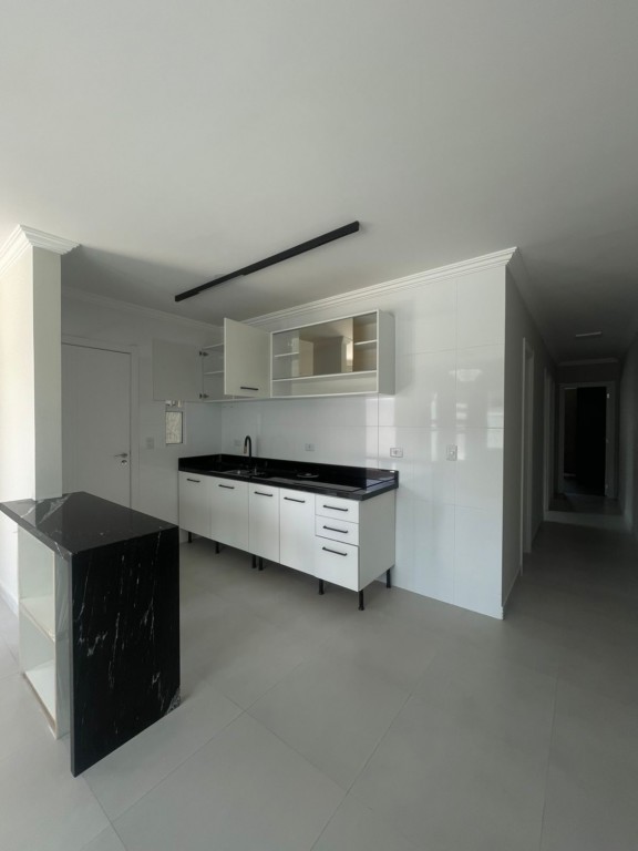 Casa Residencial para locacao no Nacoes em Fazenda Rio Grande com 75m² por R$ 2.444,44