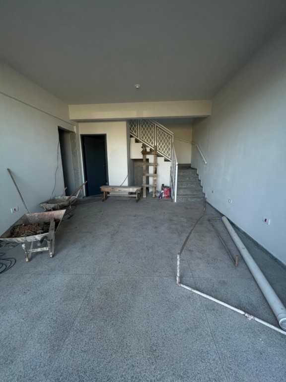 Loja para locacao no Iguaçú em Fazenda Rio Grande com 170m² por R$ 6.111,11