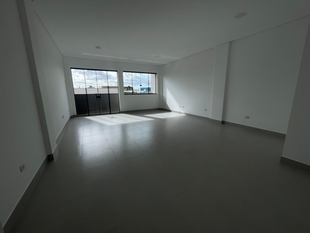 Cjto Comercial_sala para locacao no Eucaliptos em Fazenda Rio Grande com 42,59m² por R$ 3.666,66