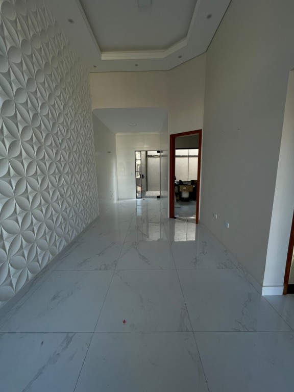 Casa Residencial para locacao no Gralha Azul em Fazenda Rio Grande com 65m² por R$ 2.000,00