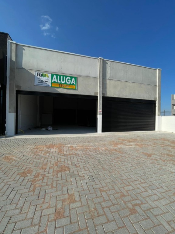 Loja para locacao no Eucaliptos em Fazenda Rio Grande com 270m² por R$ 16.666,66