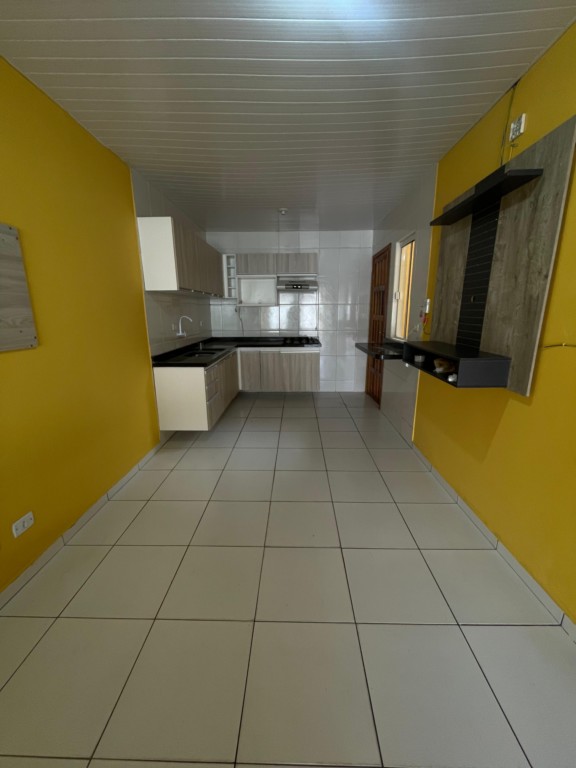 Casa Residencial para locacao no Estados em Fazenda Rio Grande com 48m² por R$ 1.277,77