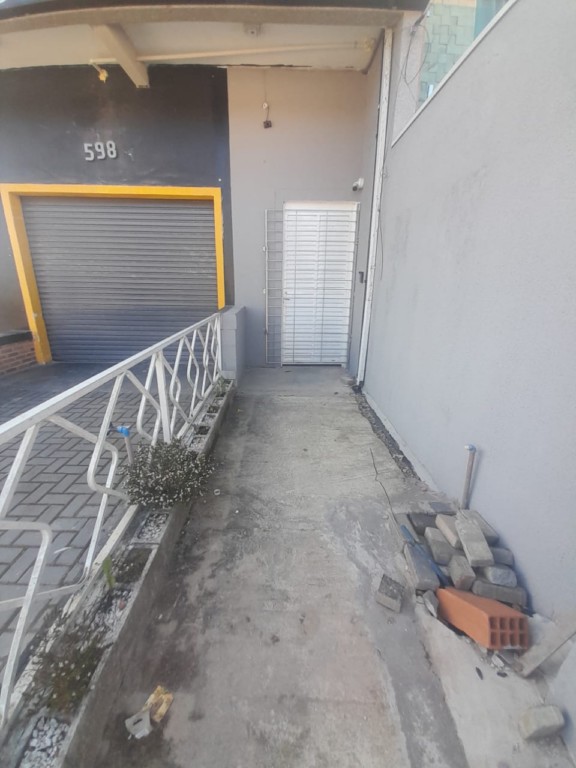 Apartamento para locacao no Eucaliptos em Fazenda Rio Grande com 30m² por R$ 1.444,44