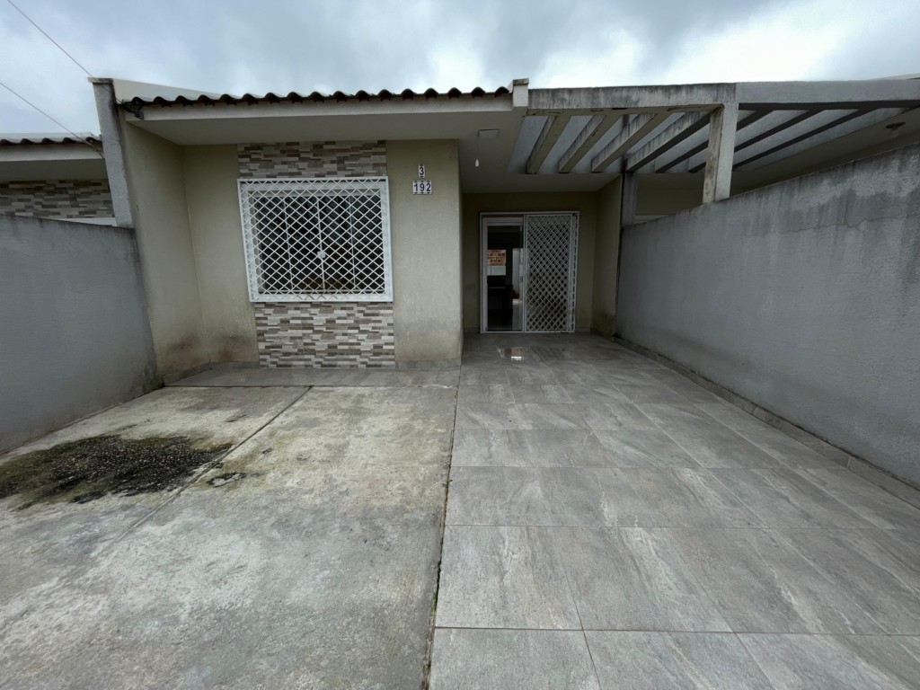 Casa Residencial para locacao no Nacoes em Fazenda Rio Grande com 55m² por R$ 1.500,00