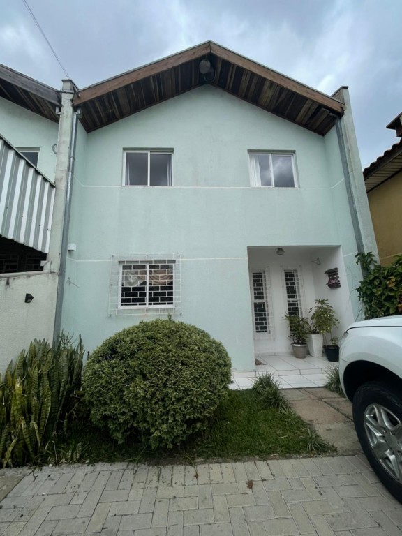 Sobrado para locacao no Iguaçú em Fazenda Rio Grande com 62m² por R$ 1.777,77