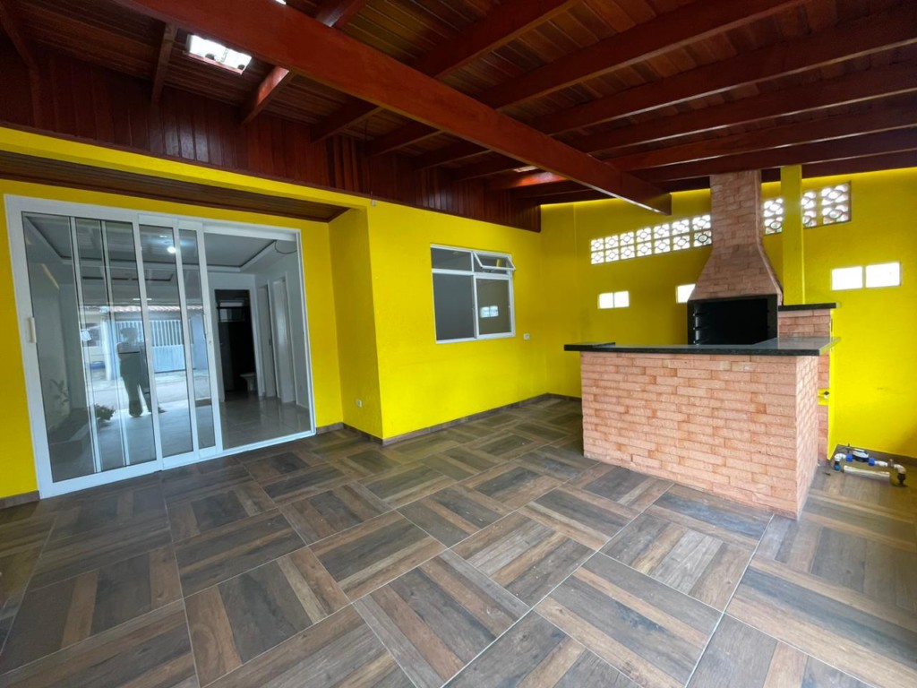 Casa Residencial para locacao no Estados em Fazenda Rio Grande com 60m² por R$ 1.555,55