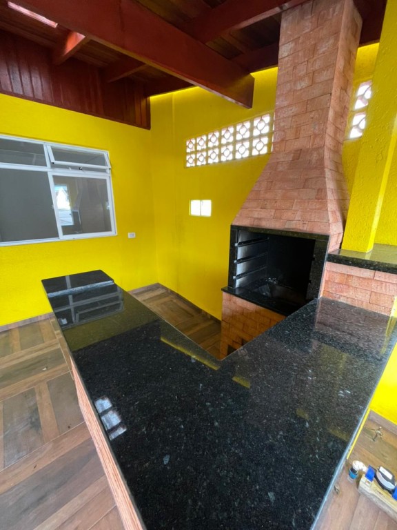 Casa Residencial para locacao no Estados em Fazenda Rio Grande com 60m² por R$ 1.555,55