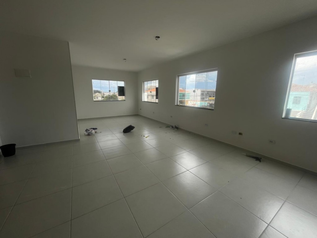 Cjto Comercial_sala para locacao no Eucaliptos em Fazenda Rio Grande com 70m² por R$ 2.777,77