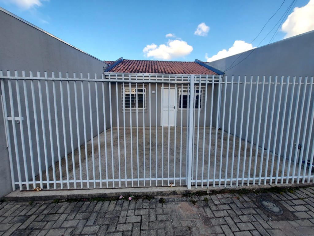 Casa Residencial para locacao no Santa Terezinha em Fazenda Rio Grande com 45m² por R$ 1.222,22