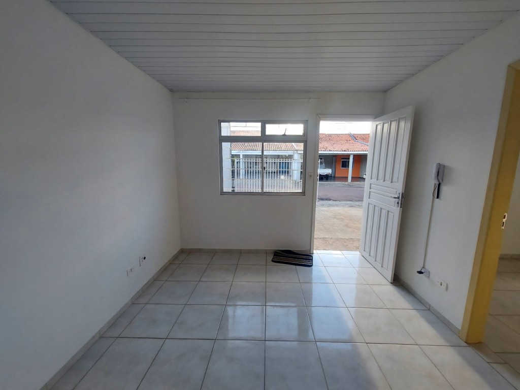 Casa Residencial para locacao no Santa Terezinha em Fazenda Rio Grande com 45m² por R$ 1.222,22