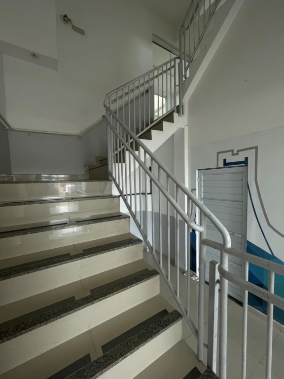 Cjto Comercial_sala para locacao no Nacoes em Fazenda Rio Grande com 486m² por R$ 8.888,88