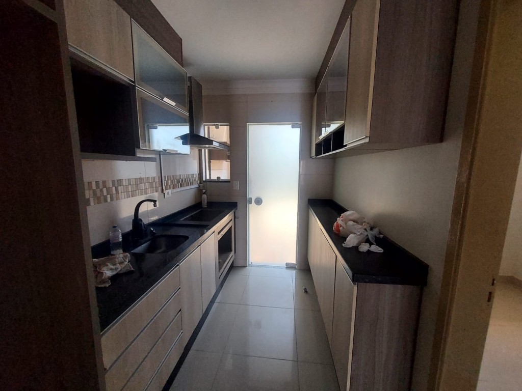 Casa Residencial para locacao no Eucaliptos em Fazenda Rio Grande com 60m² por R$ 2.444,44