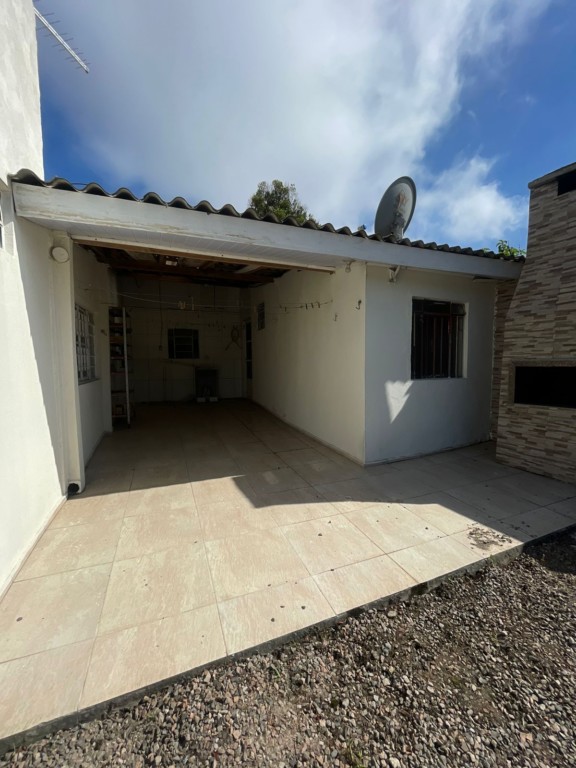 Casa Residencial para locacao no Eucaliptos em Fazenda Rio Grande com 90m² por R$ 2.111,11