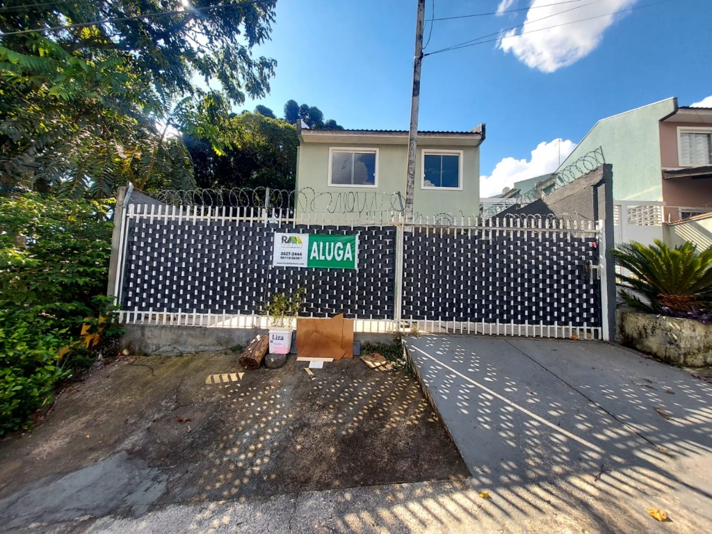 Sobrado para locacao no Gralha Azul em Fazenda Rio Grande com 55m² por R$ 1.555,55