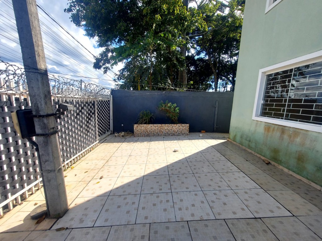 Sobrado para locacao no Gralha Azul em Fazenda Rio Grande com 55m² por R$ 1.555,55