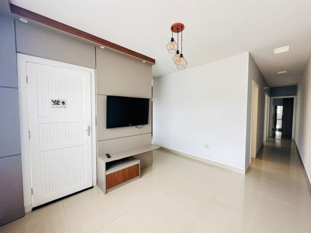 Casa Residencial para locacao no Nacoes em Fazenda Rio Grande com 60m² por R$ 2.500,00