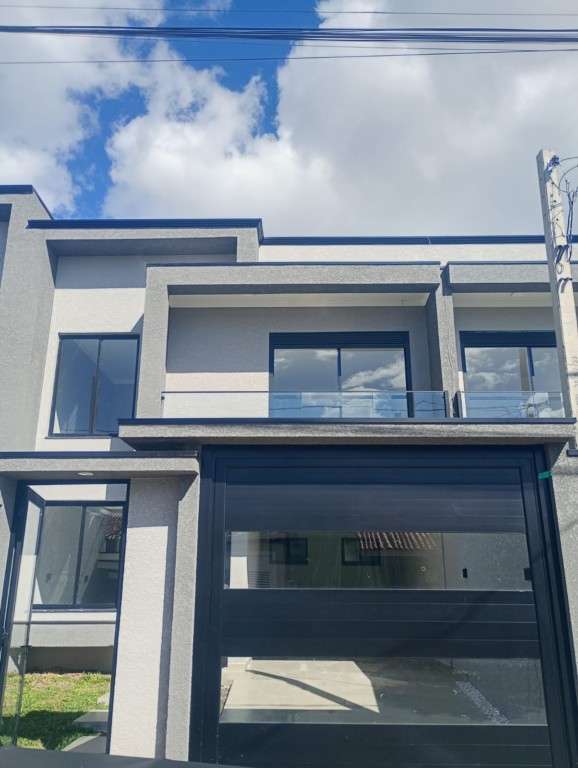 Sobrado para locacao no Santa Terezinha em Fazenda Rio Grande com 160m² por R$ 3.888,88