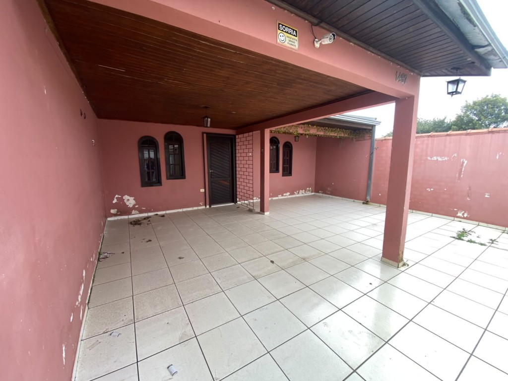 Casa Residencial para locacao no Santa Terezinha em Fazenda Rio Grande com 100m² por R$ 2.020,00