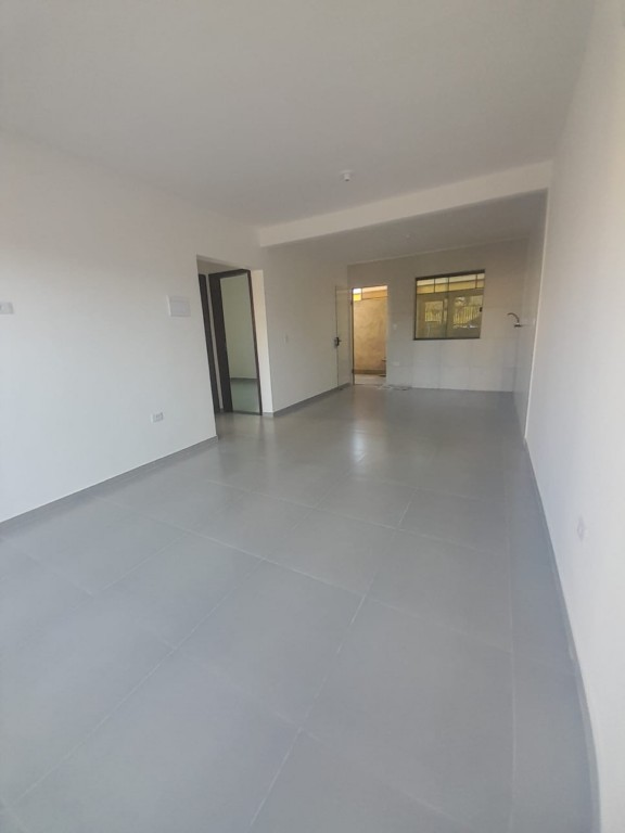 Casa Residencial para locacao no Veneza em Fazenda Rio Grande com 55m² por R$ 1.888,88