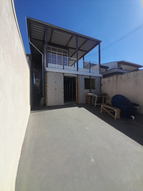 Studio para locacao no Eucaliptos em Fazenda Rio Grande com 30m² por R$ 1.277,77