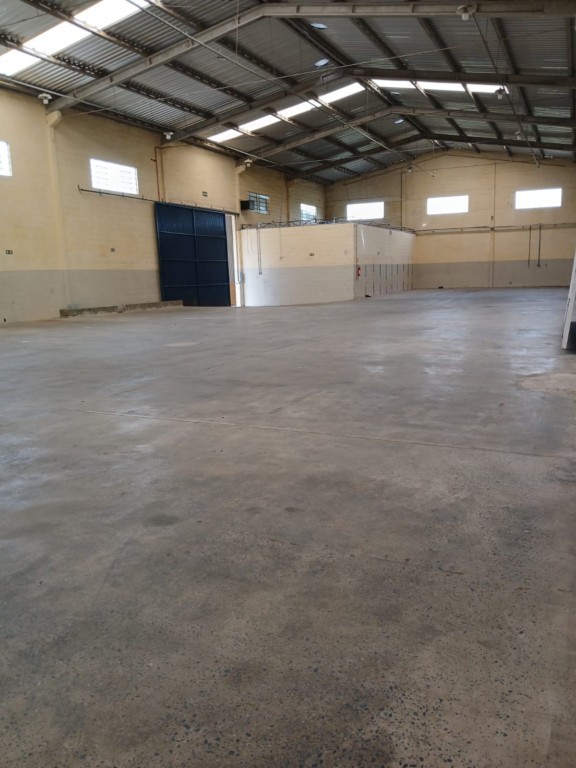 Barracão_galpão para locacao no Eucaliptos em Fazenda Rio Grande com 1.065m² por R$ 22.222,22