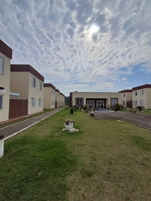 Apartamento para locacao no Eucaliptos em Fazenda Rio Grande com 42,22m² por R$ 1.777,77